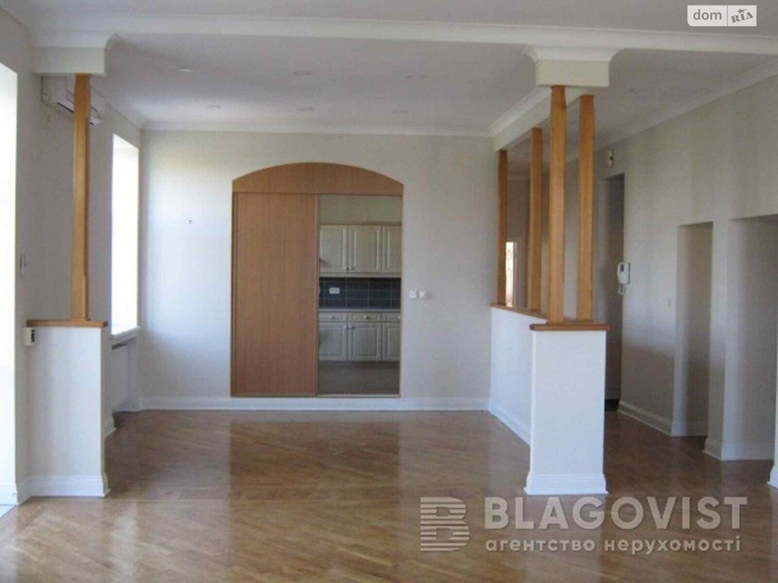 Продажа пятикомнатной квартиры в Киеве, на ул. Богдана Хмельницкого 74, район Шевченковский фото 1 Продажа пятикомнатной квартиры в Киеве, на ул. Богдана Хмельницкого 74, район Шевченковский фото 1