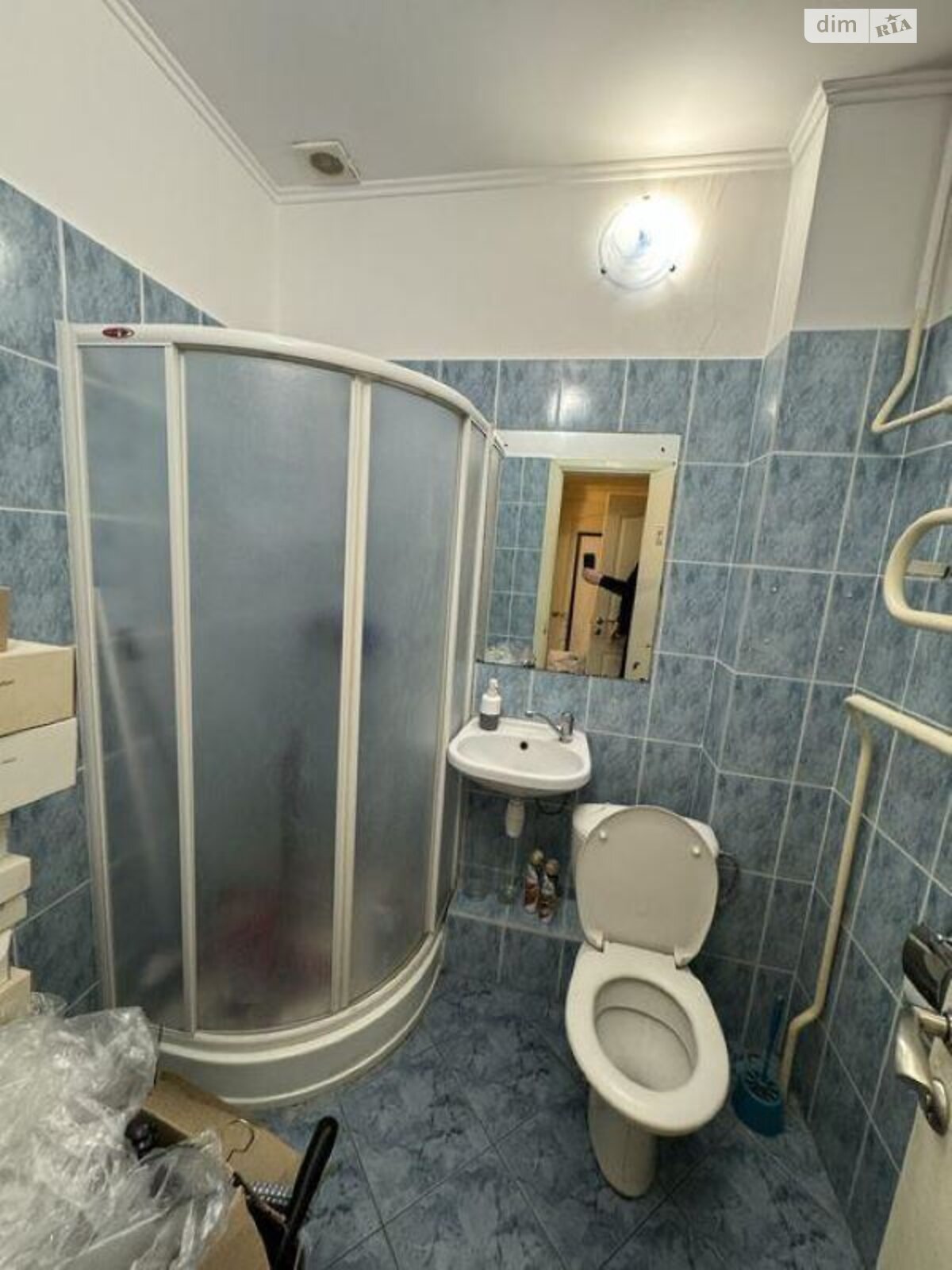 Продаж однокімнатної квартири в Києві, на вул. Богдана Хмельницького 50, район Шевченківський фото 1 Продаж однокімнатної квартири в Києві, на вул. Богдана Хмельницького 50, район Шевченківський фото 1