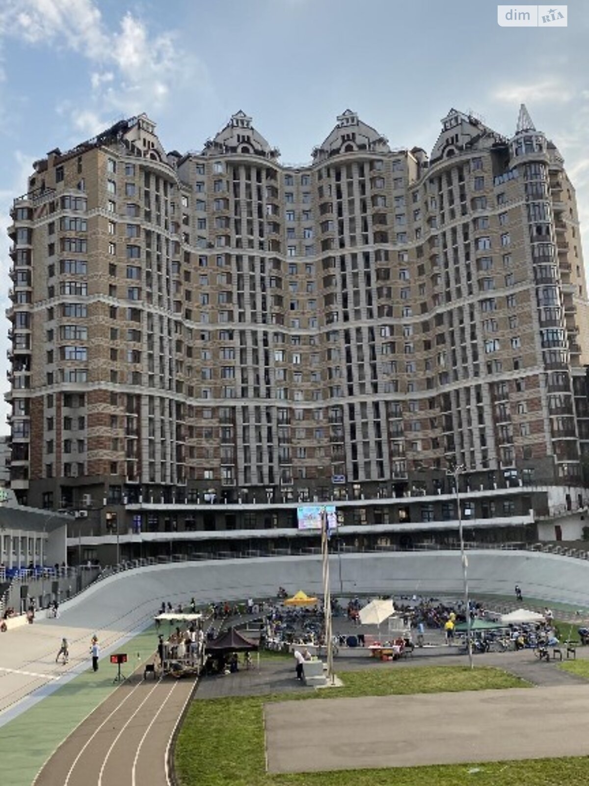 Продажа пятикомнатной квартиры в Киеве, на ул. Богдана Хмельницкого (Вигуровщина), район Шевченковский фото 1 Продажа пятикомнатной квартиры в Киеве, на ул. Богдана Хмельницкого (Вигуровщина), район Шевченковский фото 1