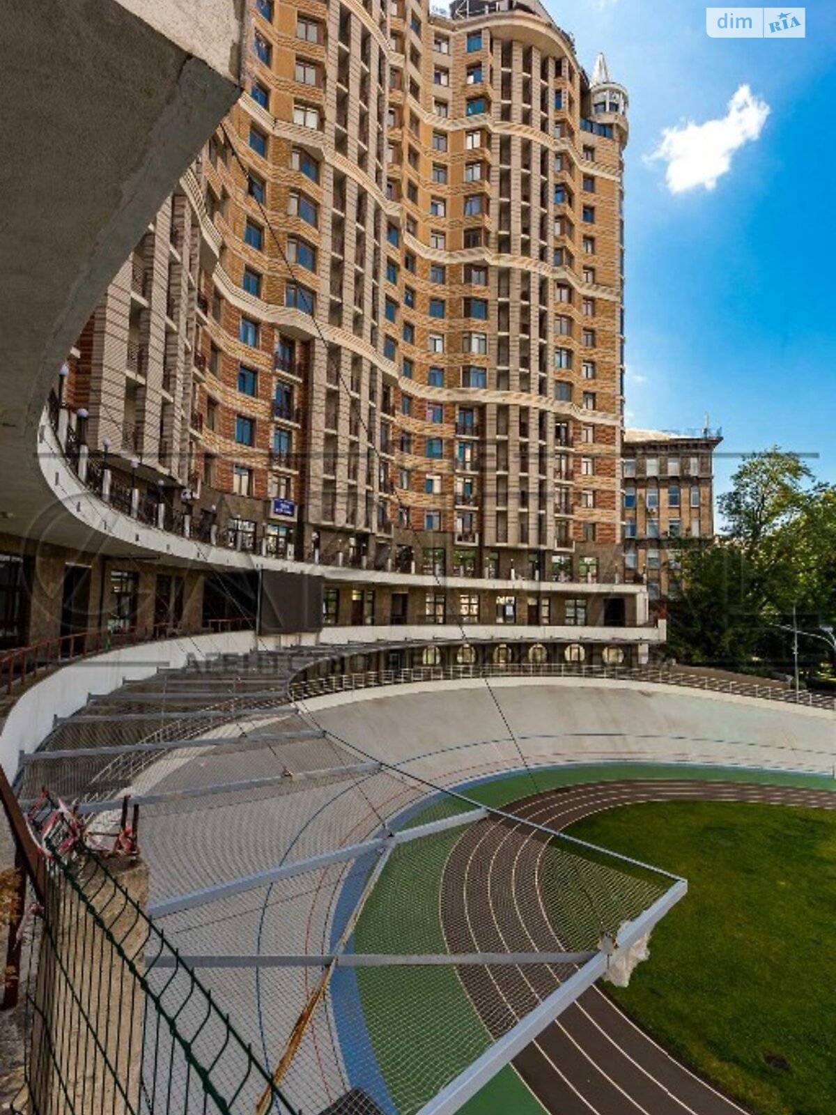 Продажа пятикомнатной квартиры в Киеве, на ул. Богдана Хмельницкого (Вигуровщина), район Шевченковский фото 1 Продажа пятикомнатной квартиры в Киеве, на ул. Богдана Хмельницкого (Вигуровщина), район Шевченковский фото 1