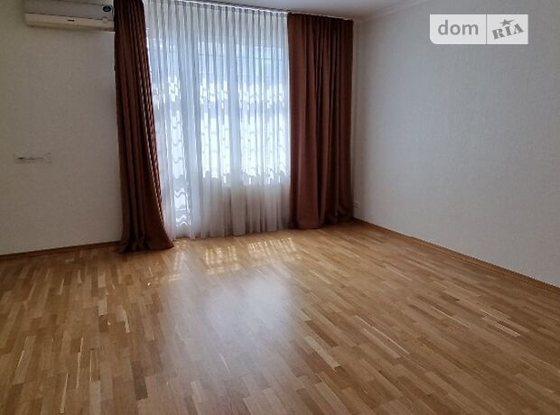 Продажа двухкомнатной квартиры в Киеве, на ул. Бульварно-Кудрявская 36, район Шевченковский фото 1 Продажа двухкомнатной квартиры в Киеве, на ул. Бульварно-Кудрявская 36, район Шевченковский фото 1