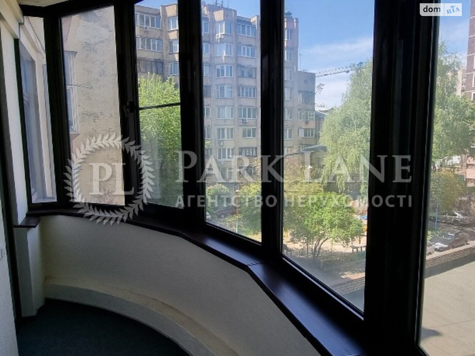Продажа трехкомнатной квартиры в Киеве, на ул. Бульварно-Кудрявская 36, район Шевченковский фото 1 Продажа трехкомнатной квартиры в Киеве, на ул. Бульварно-Кудрявская 36, район Шевченковский фото 1