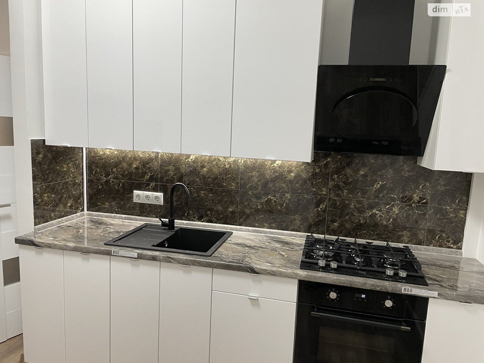 Продажа трехкомнатной квартиры в Киеве, на ул. Бульварно-Кудрявская 31А, район Шевченковский фото 1 Продажа трехкомнатной квартиры в Киеве, на ул. Бульварно-Кудрявская 31А, район Шевченковский фото 1