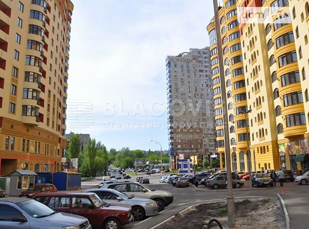 Продажа четырехкомнатной квартиры в Киеве, на ул. Дмитриевская 75, район Шевченковский фото 1 Продажа четырехкомнатной квартиры в Киеве, на ул. Дмитриевская 75, район Шевченковский фото 1
