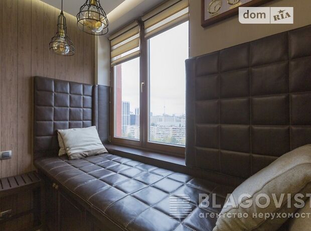 Продажа четырехкомнатной квартиры в Киеве, на ул. Дмитриевская 75, район Шевченковский фото 1 Продажа четырехкомнатной квартиры в Киеве, на ул. Дмитриевская 75, район Шевченковский фото 1