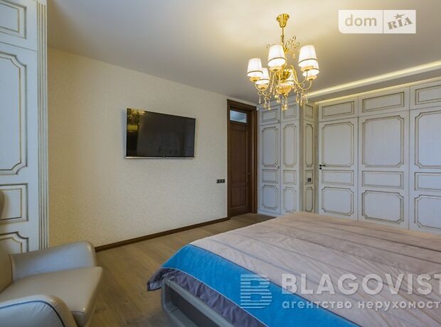 Продажа четырехкомнатной квартиры в Киеве, на ул. Дмитриевская 75, район Шевченковский фото 1 Продажа четырехкомнатной квартиры в Киеве, на ул. Дмитриевская 75, район Шевченковский фото 1