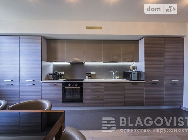 Продажа четырехкомнатной квартиры в Киеве, на ул. Дмитриевская 75, район Шевченковский фото 1 Продажа четырехкомнатной квартиры в Киеве, на ул. Дмитриевская 75, район Шевченковский фото 1