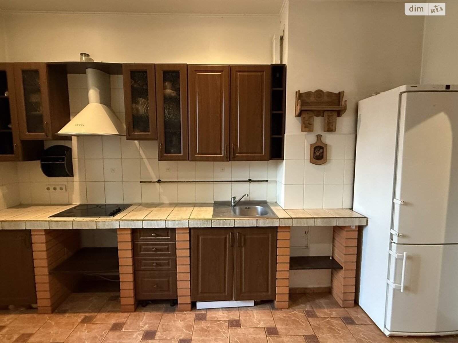 Продажа трехкомнатной квартиры в Киеве, на ул. Дмитриевская 69, район Шевченковский фото 1 Продажа трехкомнатной квартиры в Киеве, на ул. Дмитриевская 69, район Шевченковский фото 1