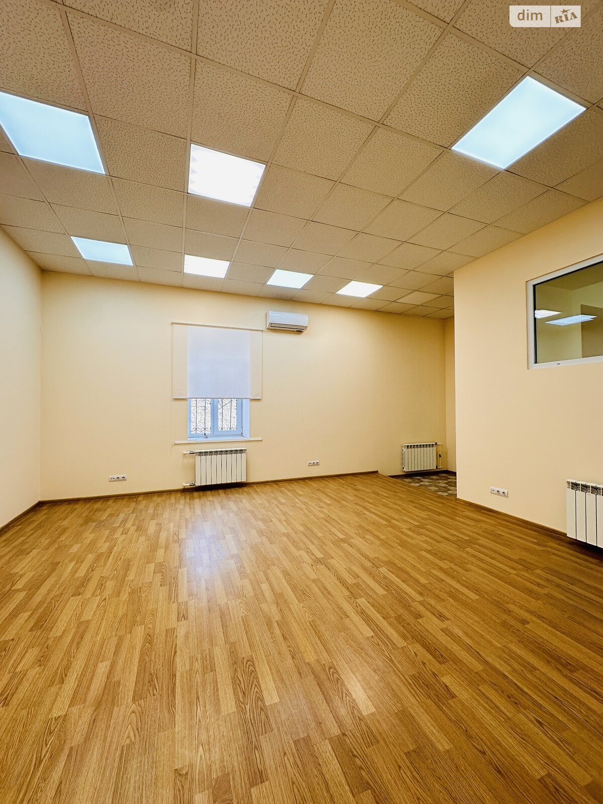 Продажа трехкомнатной квартиры в Киеве, на ул. Дмитриевская 25, район Шевченковский фото 1 Продажа трехкомнатной квартиры в Киеве, на ул. Дмитриевская 25, район Шевченковский фото 1