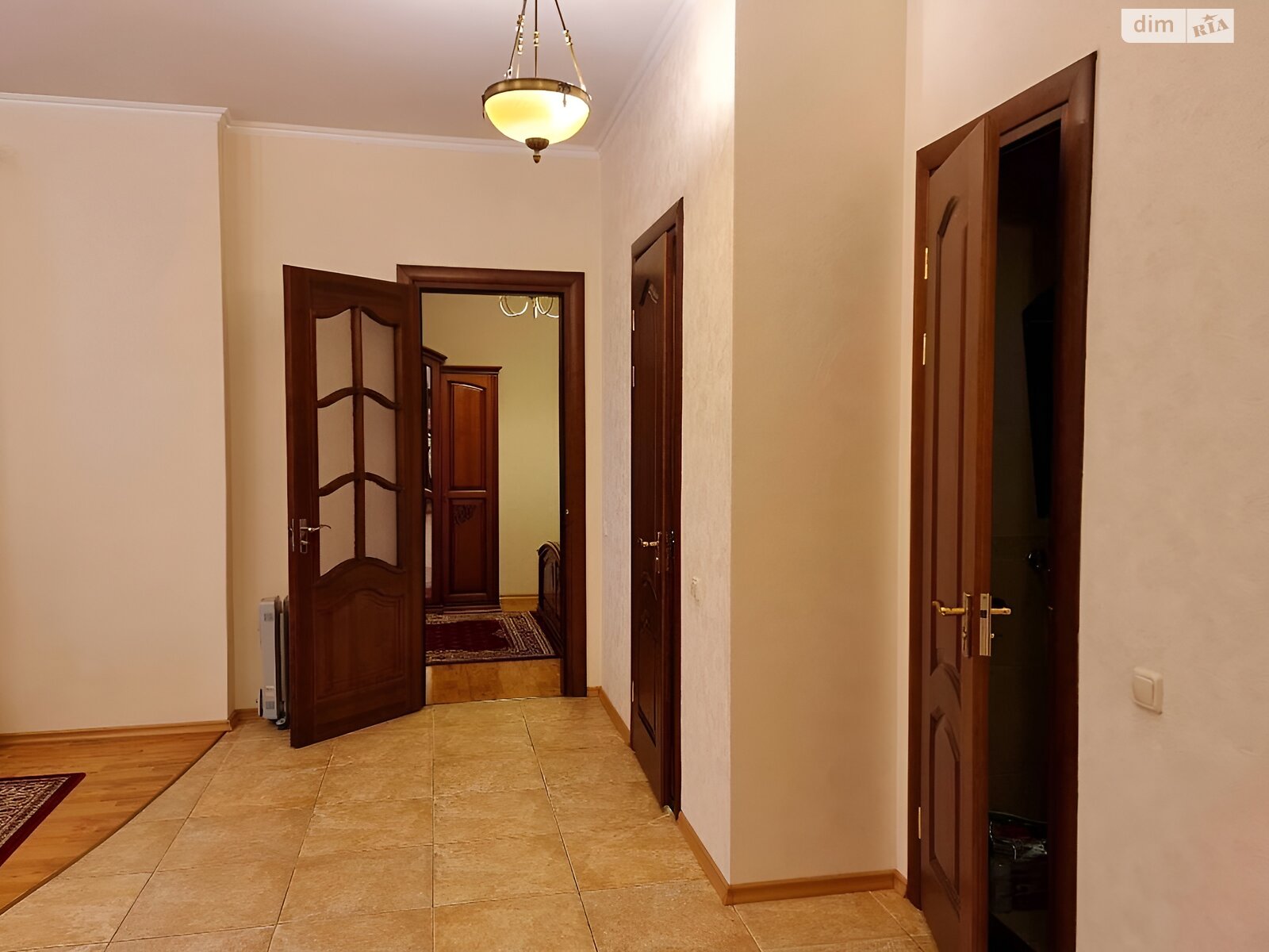 Продаж двокімнатної квартири в Києві, на вул. Дмитрівська 69, район Шевченківський фото 1 Продаж двокімнатної квартири в Києві, на вул. Дмитрівська 69, район Шевченківський фото 1