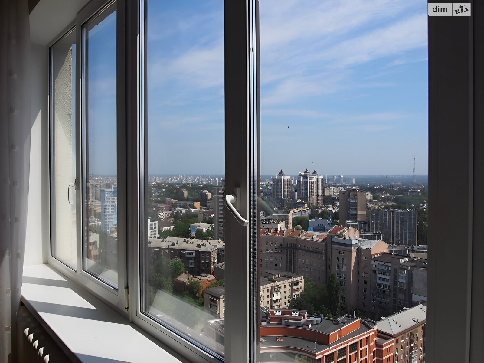 Продаж двокімнатної квартири в Києві, на вул. Дмитрівська 69, район Шевченківський фото 1 Продаж двокімнатної квартири в Києві, на вул. Дмитрівська 69, район Шевченківський фото 1