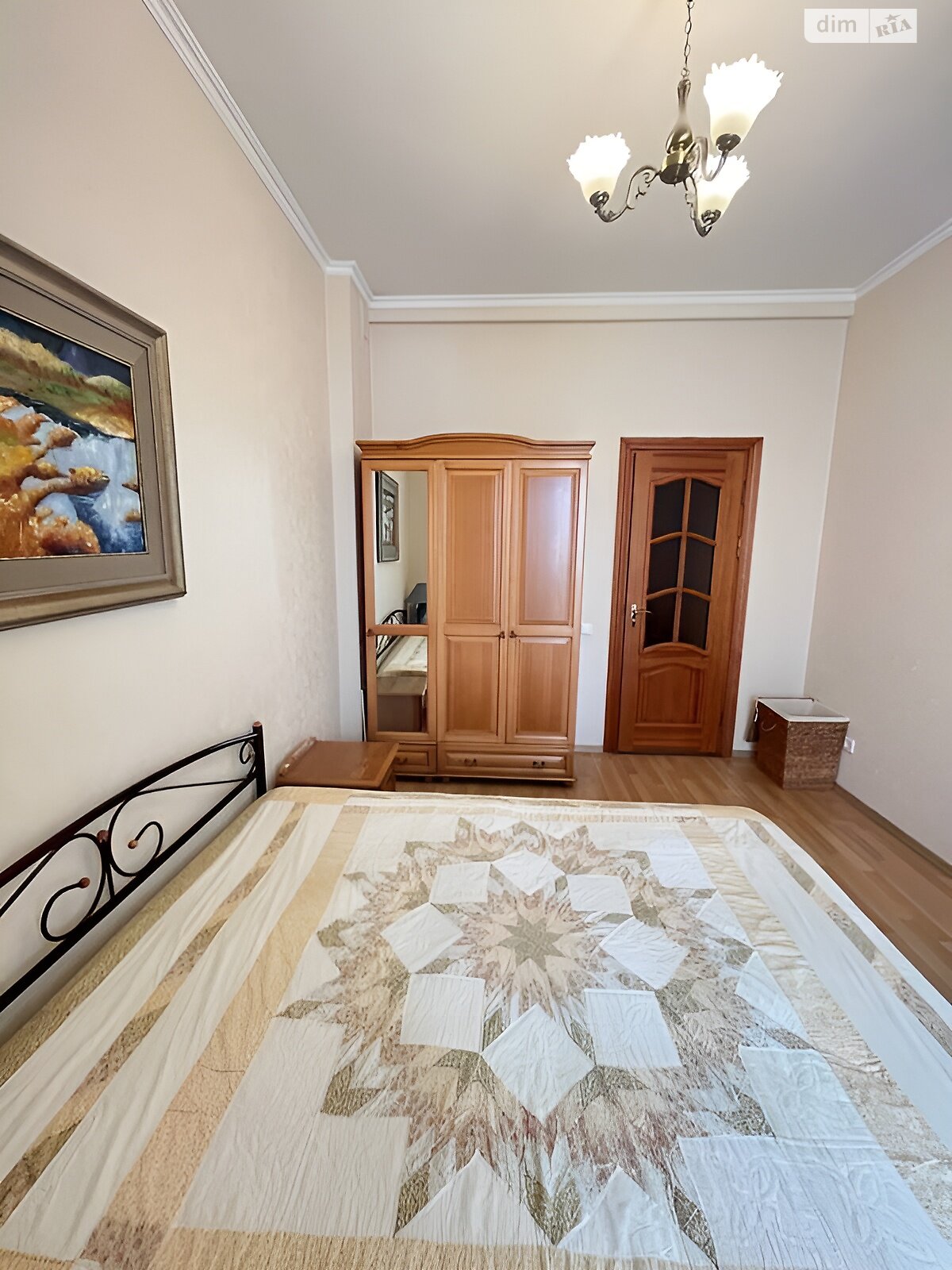 Продажа двухкомнатной квартиры в Киеве, на ул. Дмитриевская 9-11, район Шевченковский фото 1 Продажа двухкомнатной квартиры в Киеве, на ул. Дмитриевская 9-11, район Шевченковский фото 1