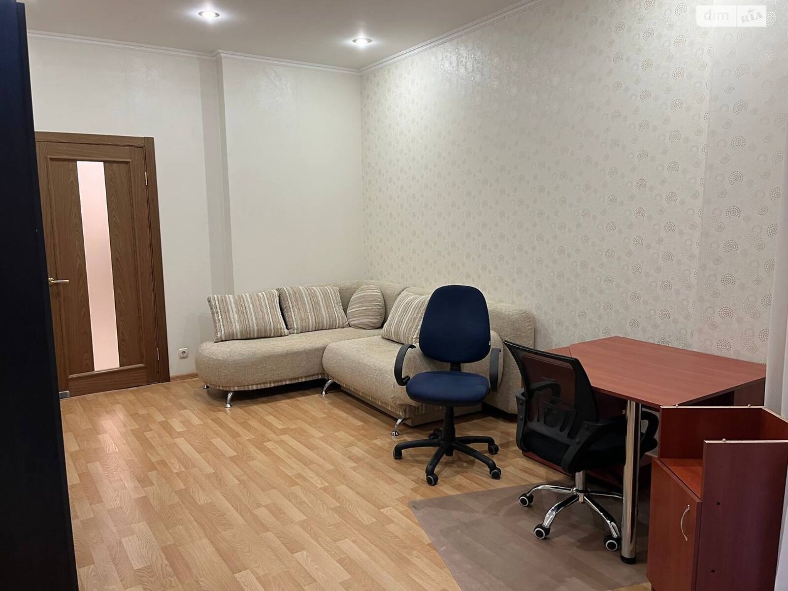 Продажа трехкомнатной квартиры в Киеве, на ул. Дмитриевская 82, район Шевченковский фото 1 Продажа трехкомнатной квартиры в Киеве, на ул. Дмитриевская 82, район Шевченковский фото 1