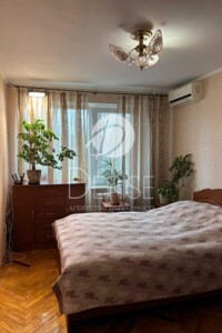 Продаж трикімнатної квартири в Києві, на вул. Олени Теліги 43, район Шевченківський фото 2