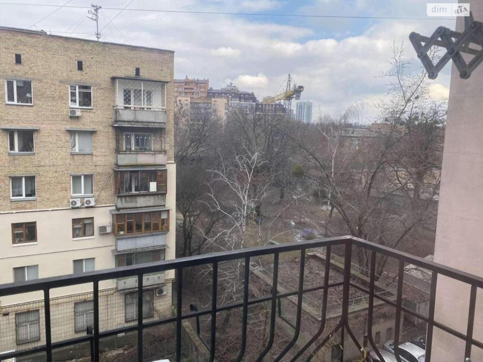 Продаж п`ятикімнатної квартири в Києві, на вул. Тургенєва (Троєщина) 74, район Шевченківський фото 1