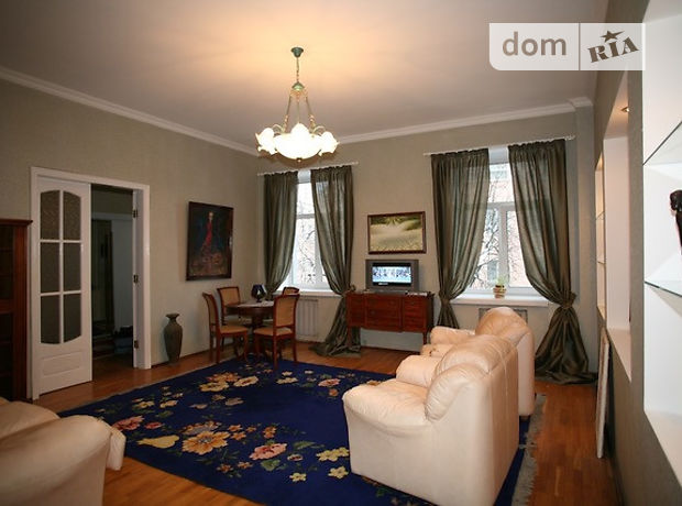 Продажа квартиры, 3 ком., Киев, р‑н. Шевченковский, ст.м. Золотые ворота, Георгиевский переулок Продажа квартиры, 3 ком., Киев, р‑н. Шевченковский, ст.м. Золотые ворота, Георгиевский переулок