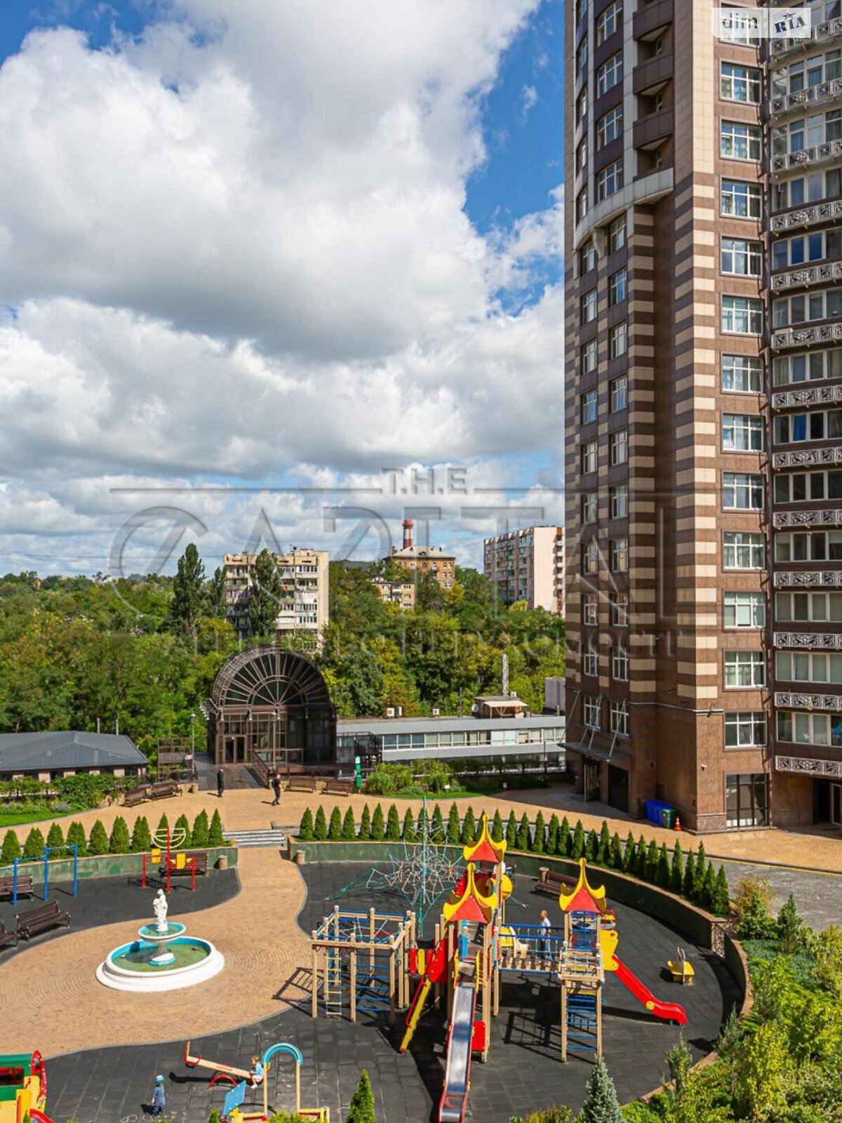 Продаж трикімнатної квартири в Києві, на вул. Глибочицька 32Б, район Шевченківський фото 1 Продаж трикімнатної квартири в Києві, на вул. Глибочицька 32Б, район Шевченківський фото 1