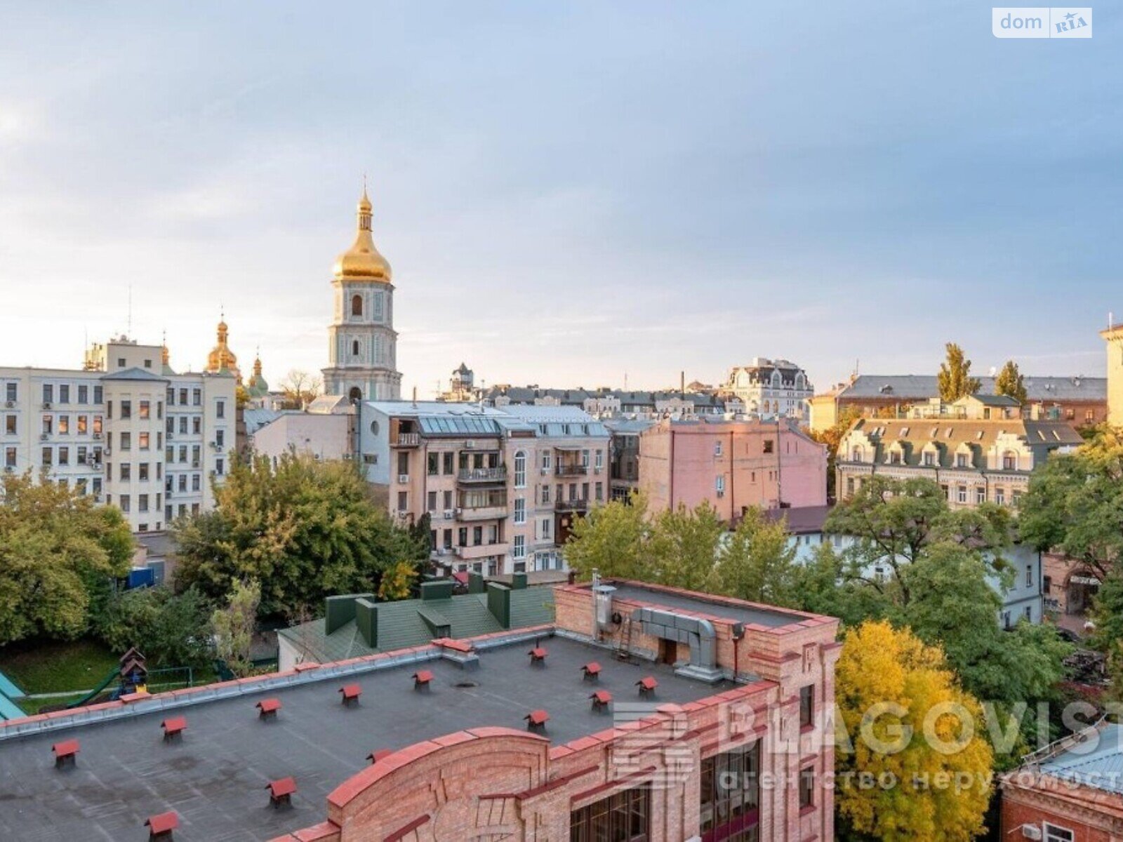 Продажа четырехкомнатной квартиры в Киеве, на ул. Ирининская 5/24, район Шевченковский фото 1