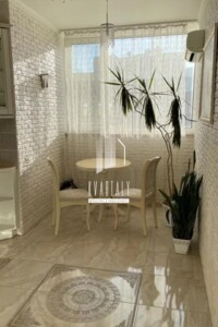 Продажа однокомнатной квартиры в Киеве, на ул. Коперника 3, район Шевченковский фото 2