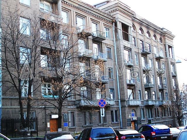 Продажа квартиры, 4 ком., Киев, р‑н. Шевченковский, Коцюбинского Михаила ул., 9 Продажа квартиры, 4 ком., Киев, р‑н. Шевченковский, Коцюбинского Михаила ул., 9