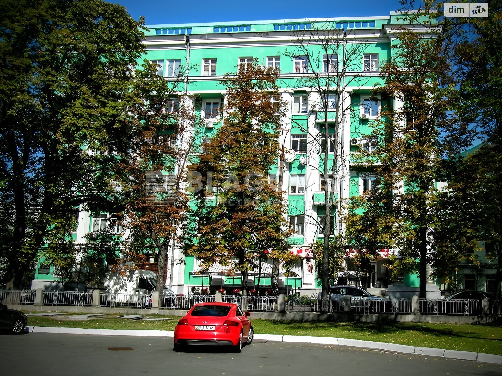 Продаж трикімнатної квартири в Києві, на вул. Леонтовича 6А, район Шевченківський фото 1