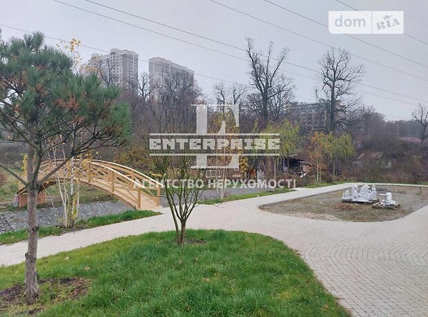 Продажа однокомнатной квартиры в Киеве, на ул. Магистральная 33, район Шевченковский фото 1 Продажа однокомнатной квартиры в Киеве, на ул. Магистральная 33, район Шевченковский фото 1