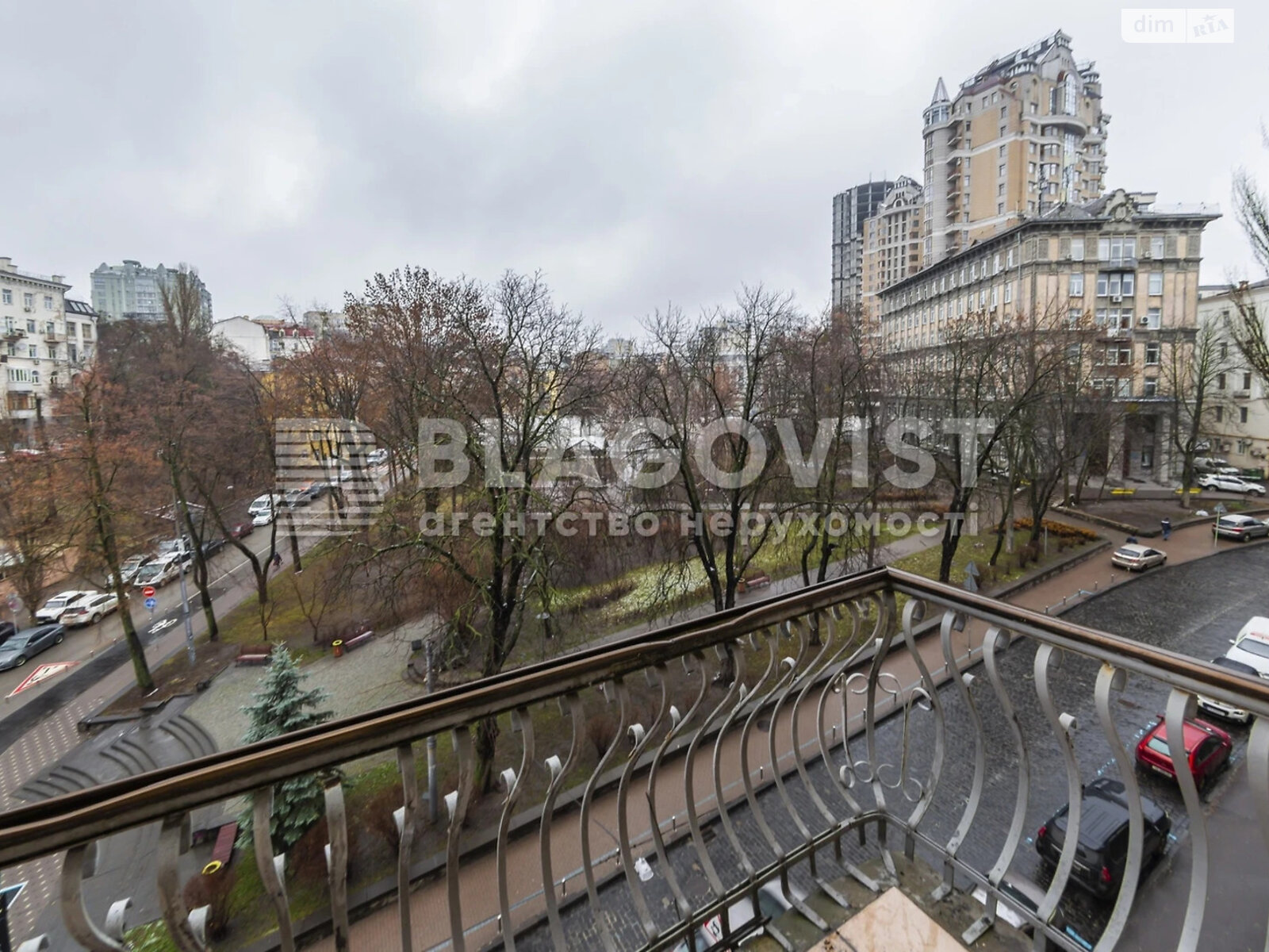 Продажа трехкомнатной квартиры в Киеве, на ул. Михаила Коцюбинского 2, район Шевченковский фото 1 Продажа трехкомнатной квартиры в Киеве, на ул. Михаила Коцюбинского 2, район Шевченковский фото 1