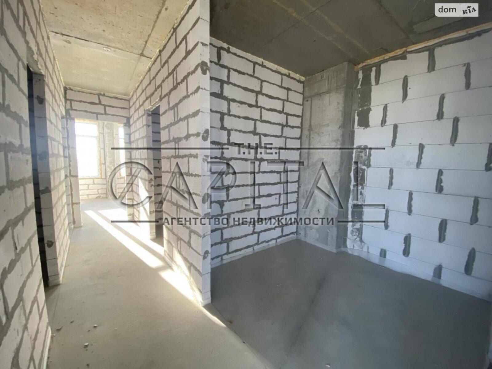 Продаж трикімнатної квартири в Києві, на вул. Нагірна 16, район Шевченківський фото 1