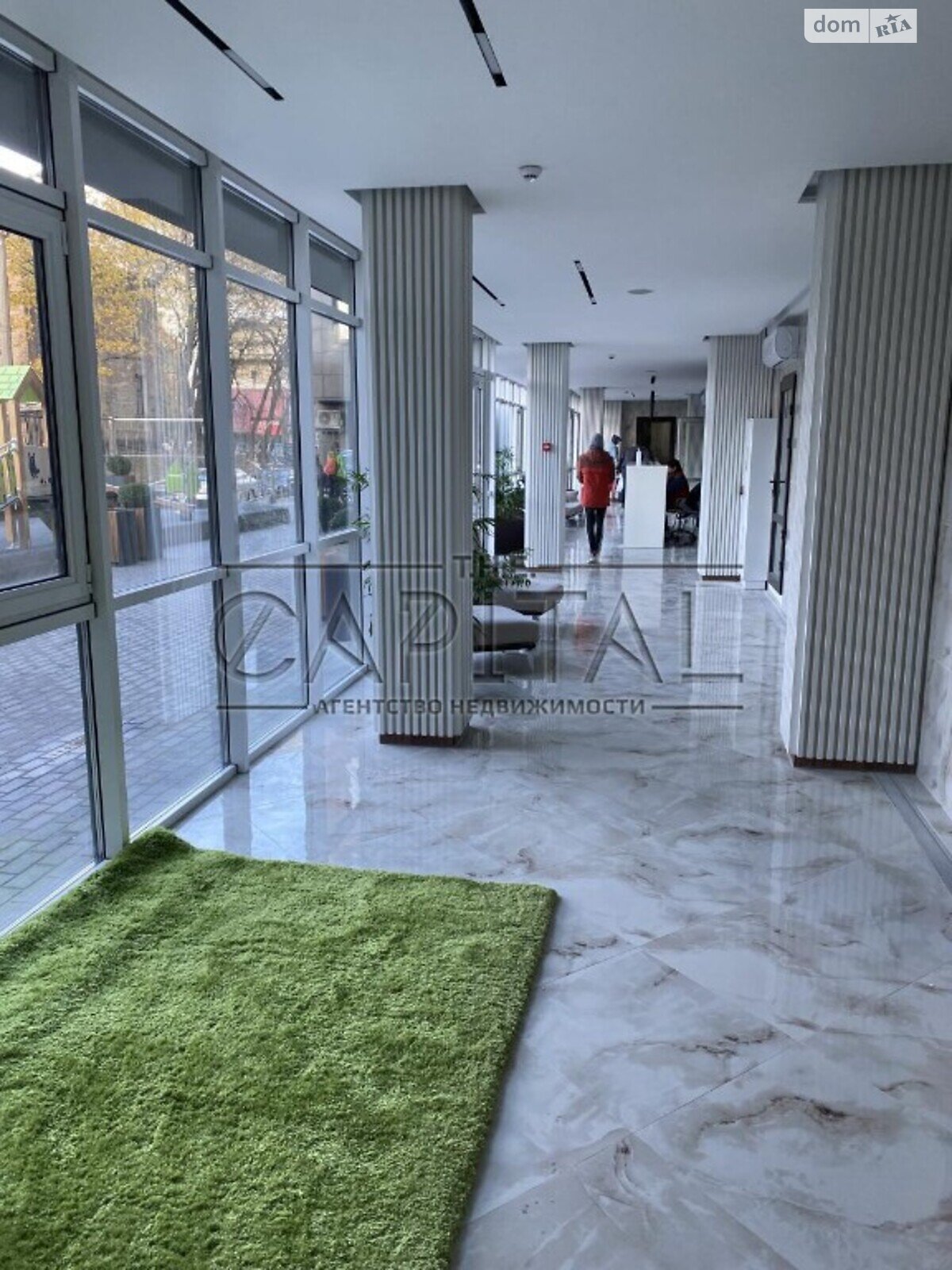 Продаж трикімнатної квартири в Києві, на вул. Нагірна 16, район Шевченківський фото 1