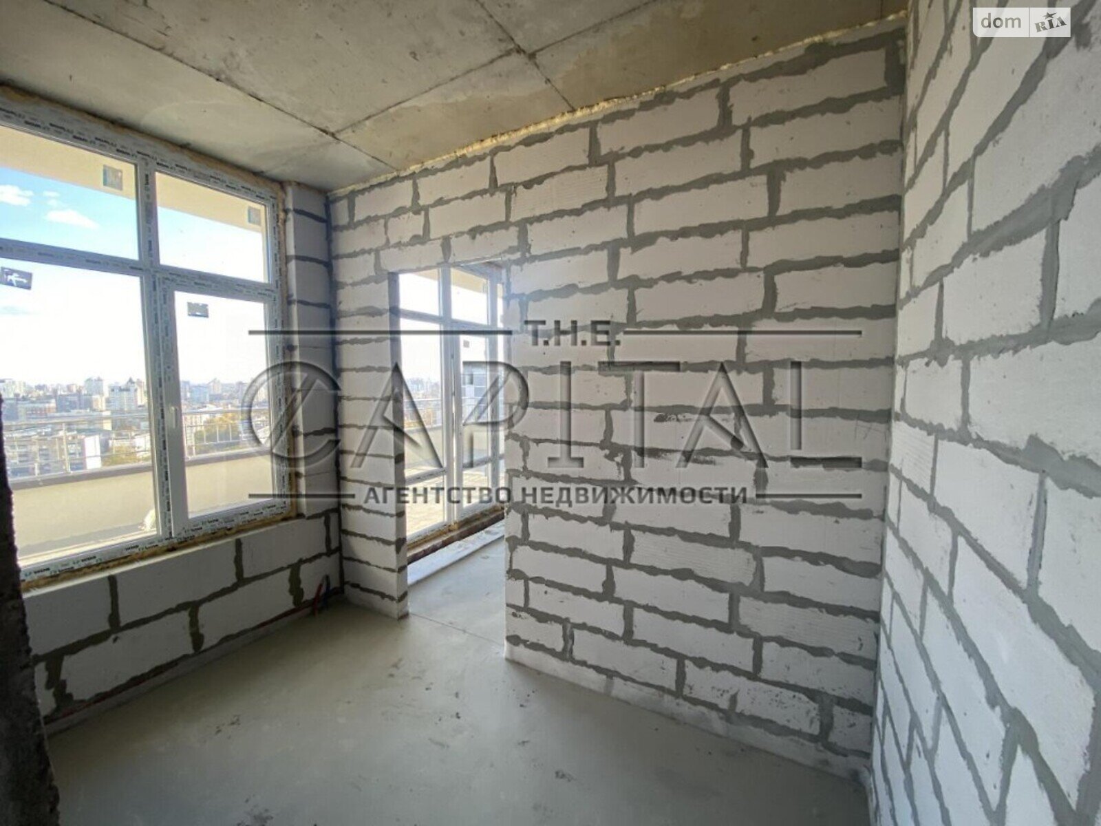 Продаж трикімнатної квартири в Києві, на вул. Нагірна 16, район Шевченківський фото 1