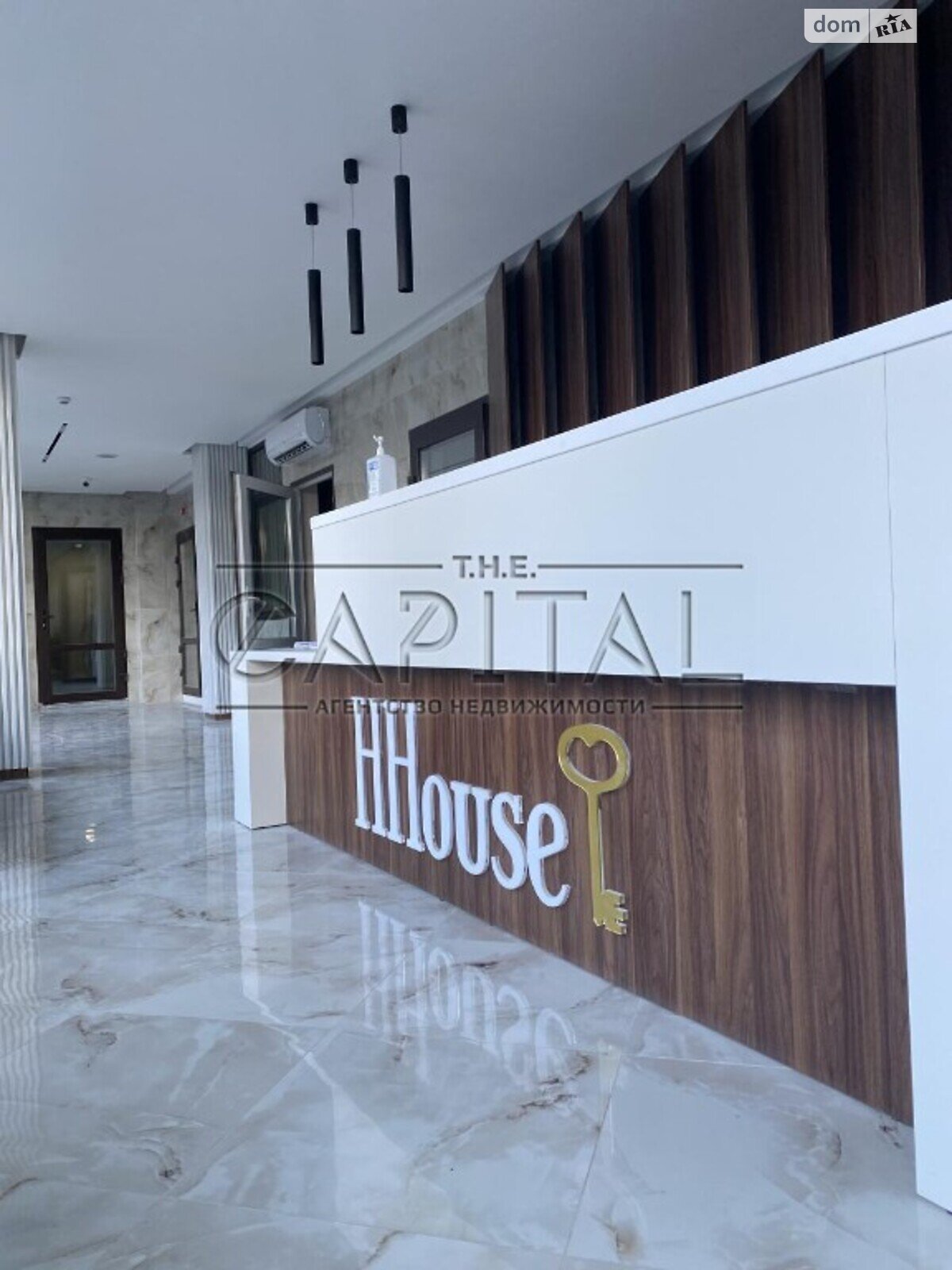 Продаж трикімнатної квартири в Києві, на вул. Нагірна 16, район Шевченківський фото 1