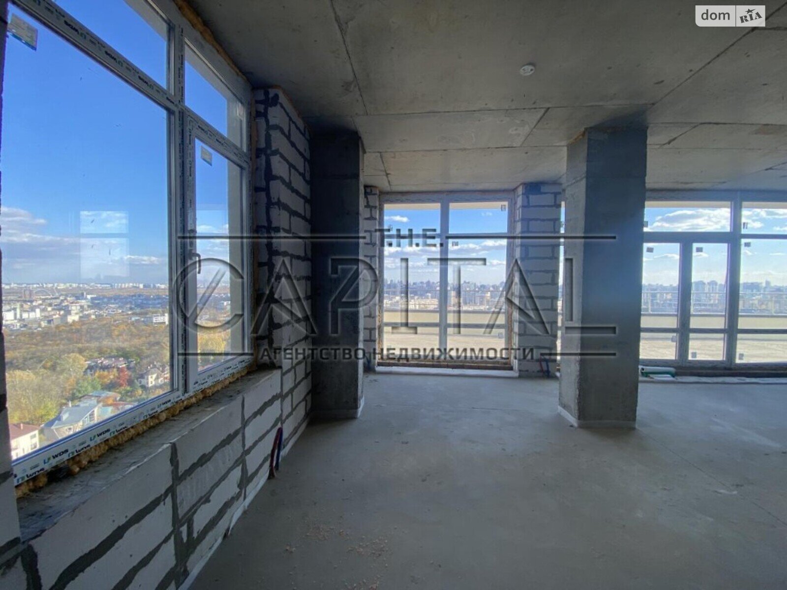 Продаж трикімнатної квартири в Києві, на вул. Нагірна 16, район Шевченківський фото 1