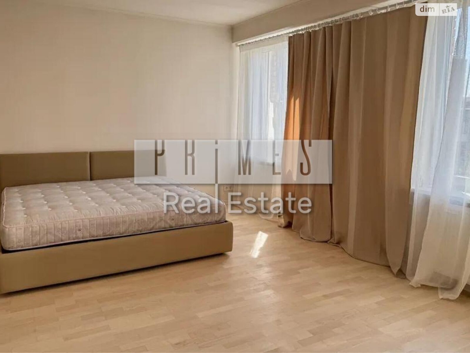 Продаж трикімнатної квартири в Києві, на вул. Назарівська 7Б, район Шевченківський фото 1