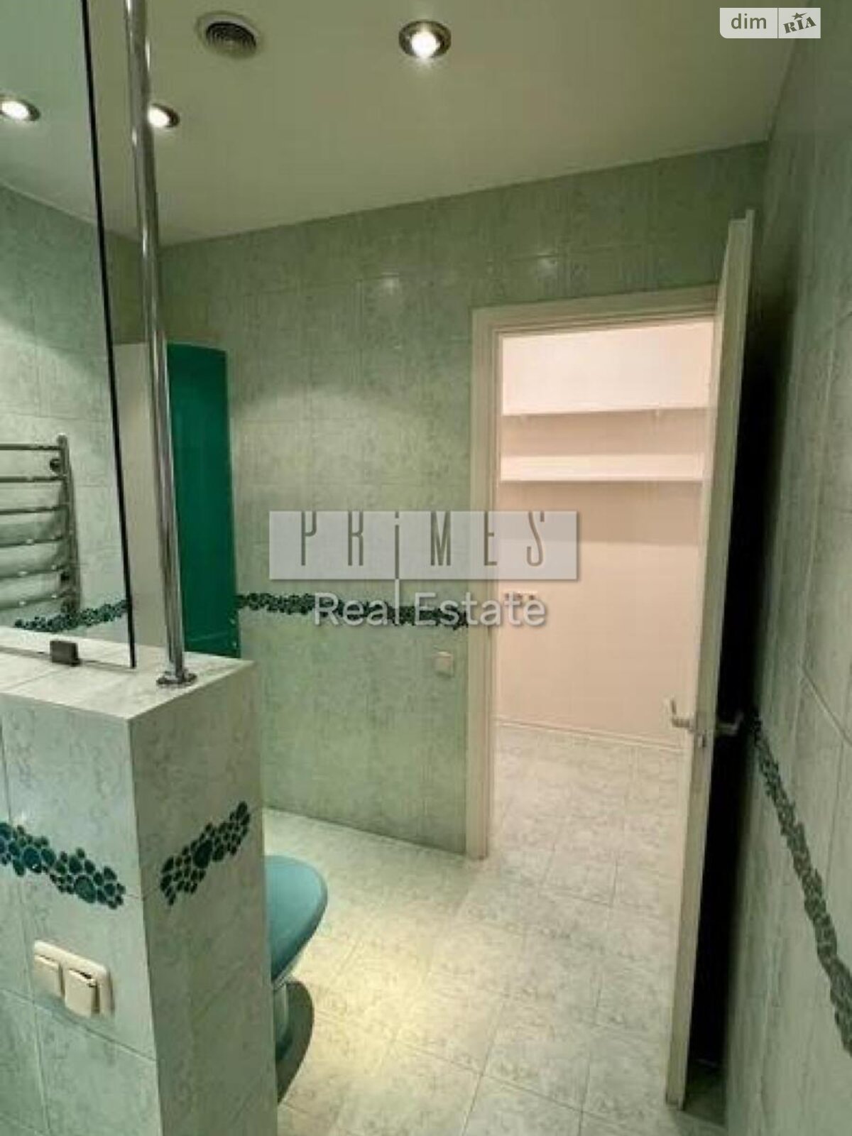 Продаж трикімнатної квартири в Києві, на вул. Назарівська 7Б, район Шевченківський фото 1