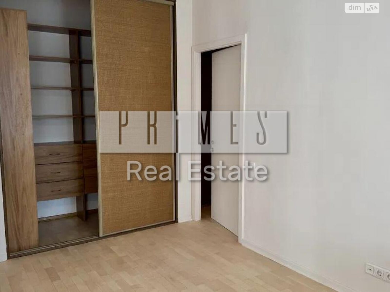 Продаж трикімнатної квартири в Києві, на вул. Назарівська 7Б, район Шевченківський фото 1