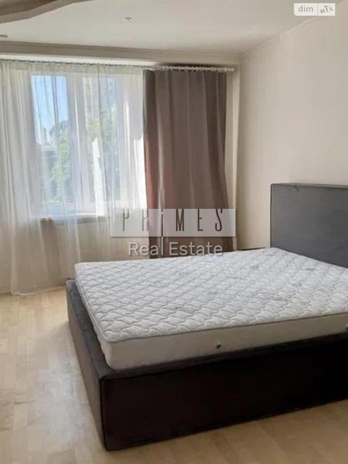 Продаж трикімнатної квартири в Києві, на вул. Назарівська 7Б, район Шевченківський фото 1