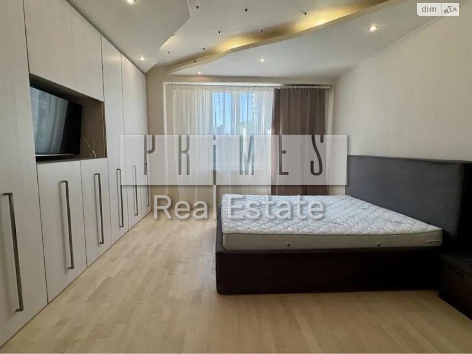 Продаж трикімнатної квартири в Києві, на вул. Назарівська 7Б, район Шевченківський фото 1