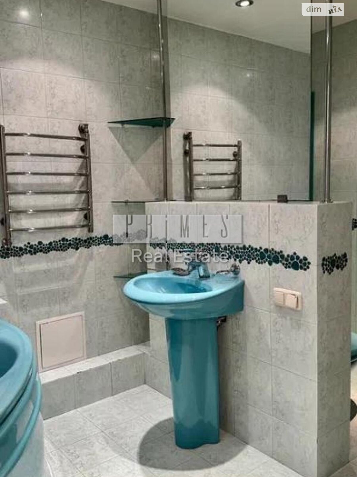 Продаж трикімнатної квартири в Києві, на вул. Назарівська 7Б, район Шевченківський фото 1