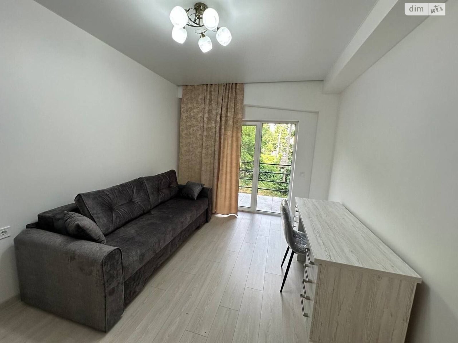 Продажа трехкомнатной квартиры в Киеве, на ул. Назаровская 7Б, район Шевченковский фото 1 Продажа трехкомнатной квартиры в Киеве, на ул. Назаровская 7Б, район Шевченковский фото 1