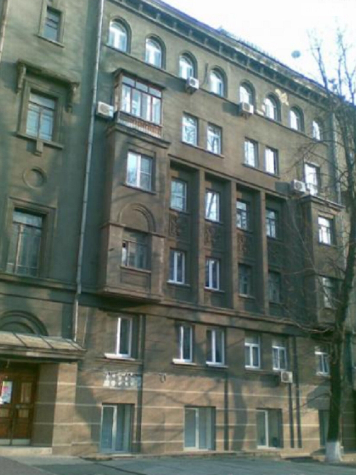Продажа четырехкомнатной квартиры в Киеве, на ул. Олеся Гончара 67, район Центр фото 1