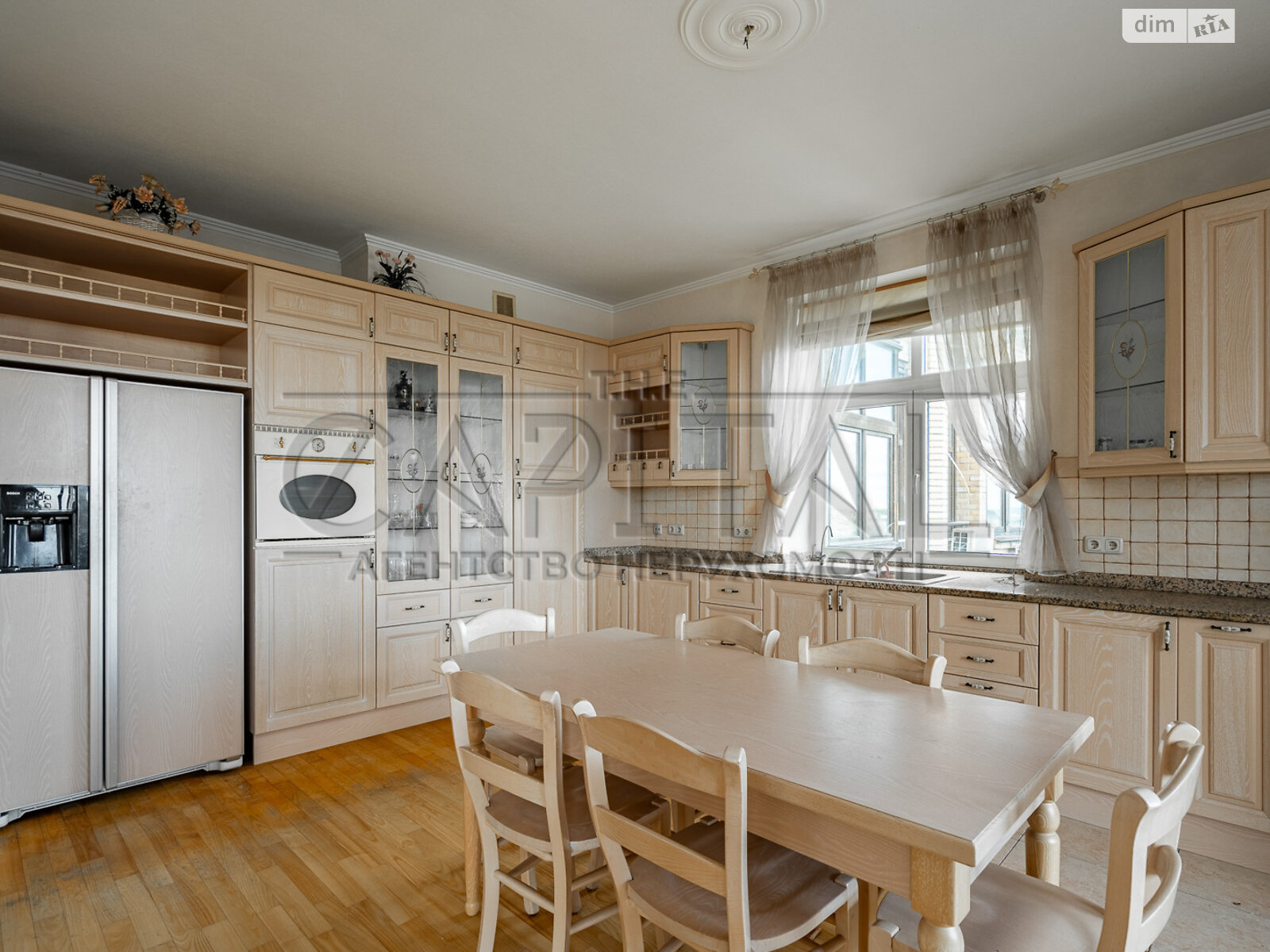 Продажа четырехкомнатной квартиры в Киеве, на ул. Паторжинского 14, район Шевченковский фото 1 Продажа четырехкомнатной квартиры в Киеве, на ул. Паторжинского 14, район Шевченковский фото 1