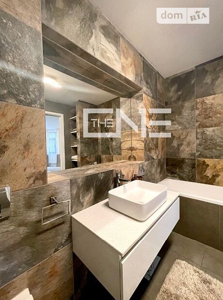 Продажа трехкомнатной квартиры в Киеве, на ул. Пирогова 2б район Шевченковский фото 1 Продажа трехкомнатной квартиры в Киеве, на ул. Пирогова 2б район Шевченковский фото 1