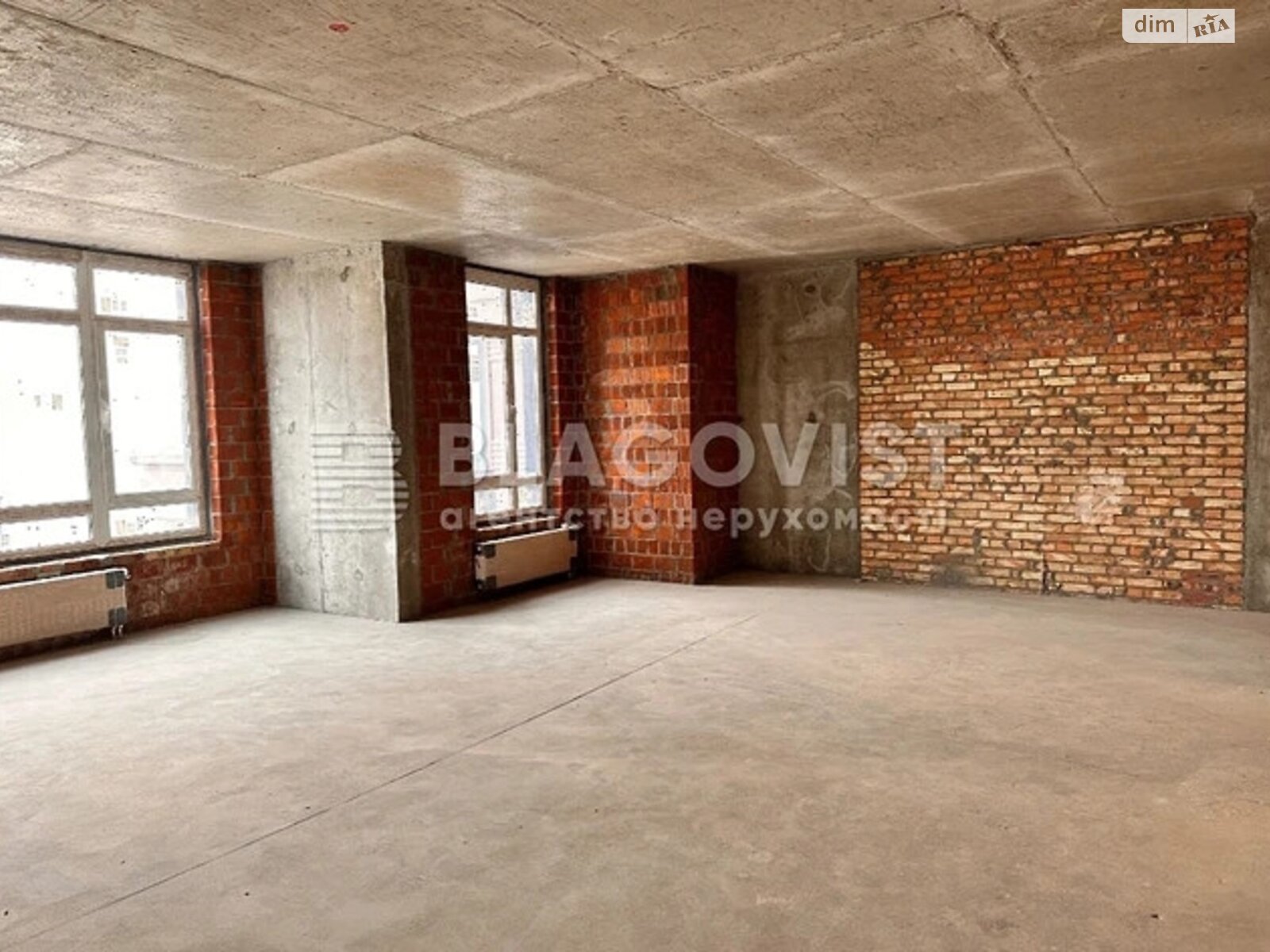 Продажа трехкомнатной квартиры в Киеве, на ул. Речная 4, район Шевченковский фото 1 Продажа трехкомнатной квартиры в Киеве, на ул. Речная 4, район Шевченковский фото 1