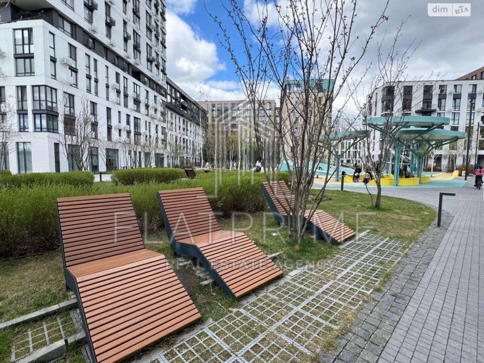 Продажа однокомнатной квартиры в Киеве, на ул. Салютная 2, район Шевченковский фото 1 Продажа однокомнатной квартиры в Киеве, на ул. Салютная 2, район Шевченковский фото 1