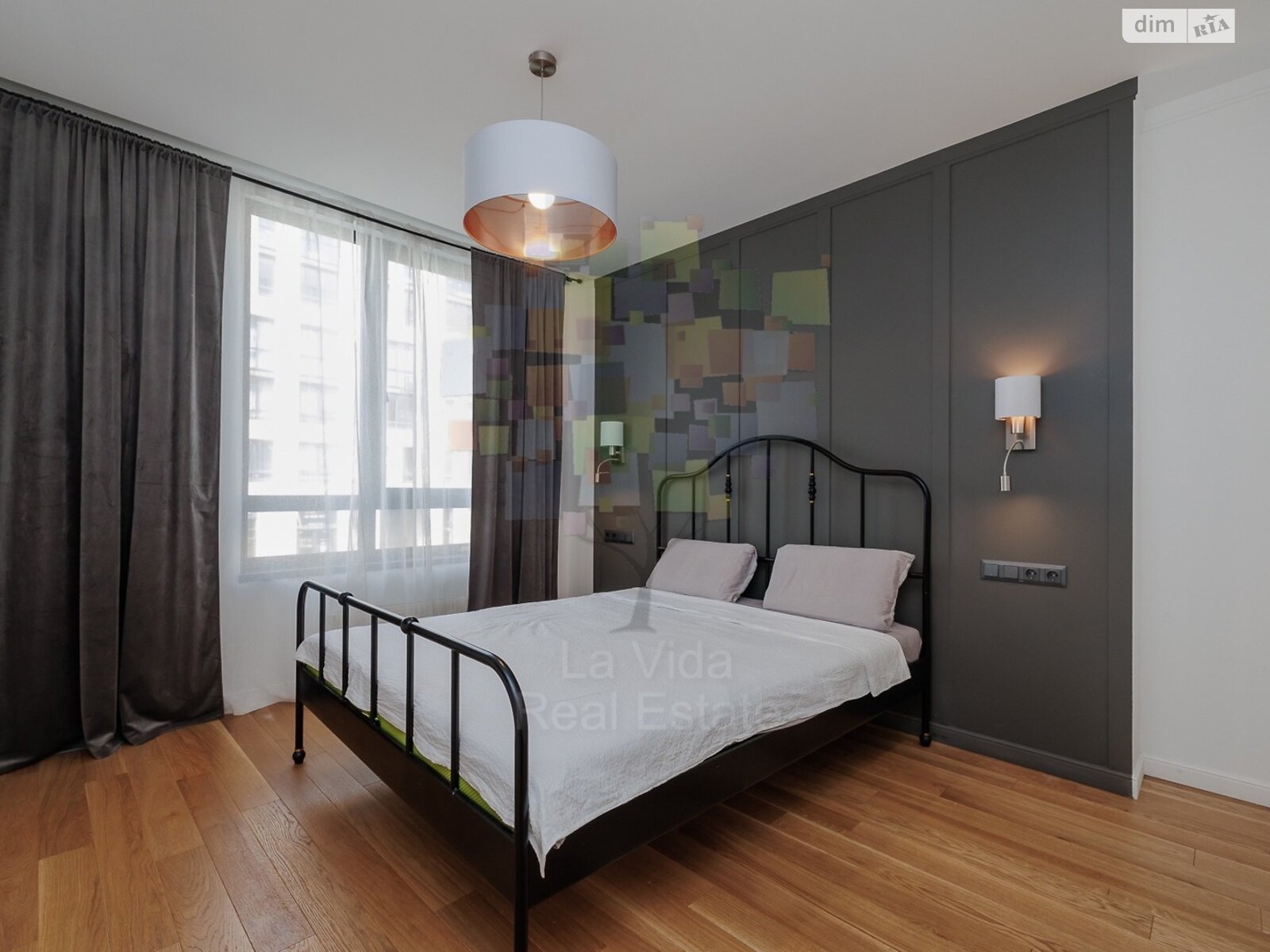 Продаж трикімнатної квартири в Києві, на вул. Салютна 2 корпус 7, район Шевченківський фото 1