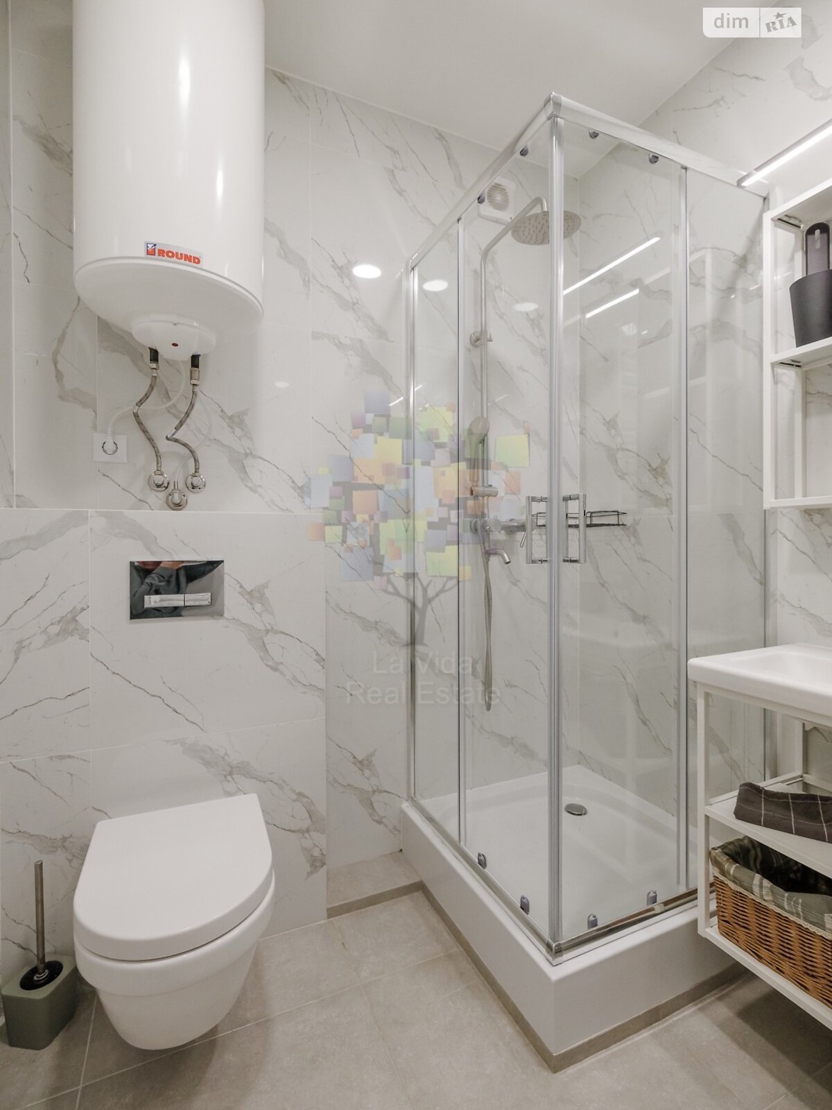 Продаж трикімнатної квартири в Києві, на вул. Салютна 2 корпус 7, район Шевченківський фото 1