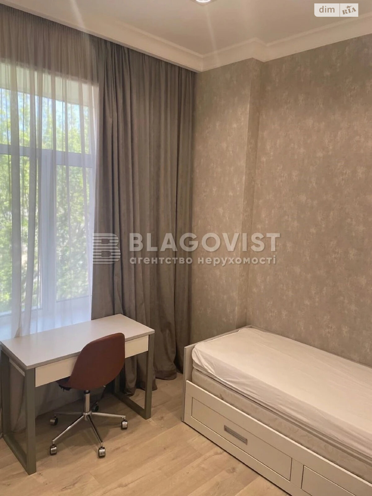 Продаж трикімнатної квартири в Києві, на вул. Січових Стрільців 9, район Шевченківський фото 1 Продаж трикімнатної квартири в Києві, на вул. Січових Стрільців 9, район Шевченківський фото 1
