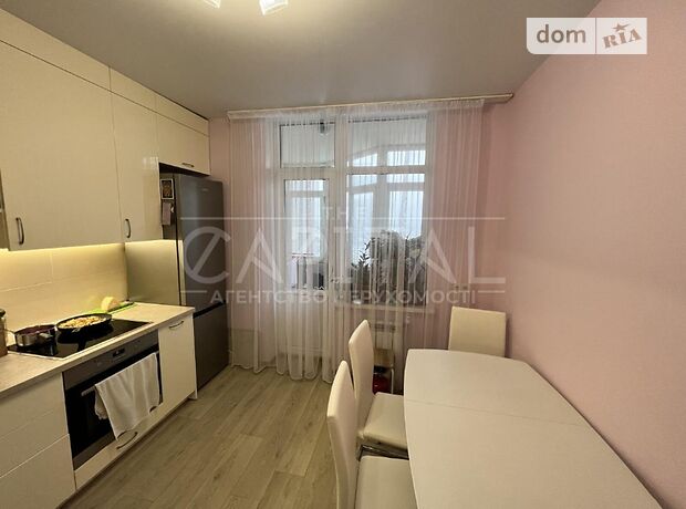 Продажа двухкомнатной квартиры в Киеве, на ул. Сикорского 4-6, кв. 250, район Шевченковский фото 1 Продажа двухкомнатной квартиры в Киеве, на ул. Сикорского 4-6, кв. 250, район Шевченковский фото 1