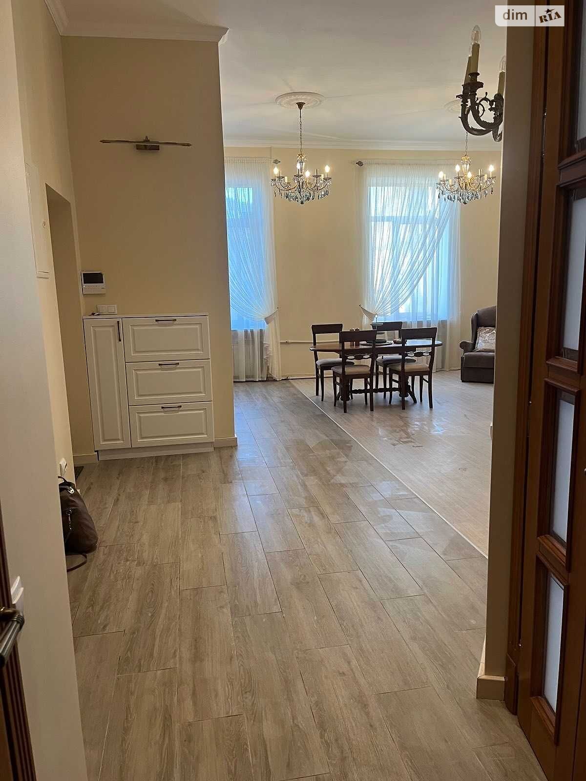 Продаж двокімнатної квартири в Києві, на вул. Симона Петлюри, район Шевченківський фото 1 Продаж двокімнатної квартири в Києві, на вул. Симона Петлюри, район Шевченківський фото 1