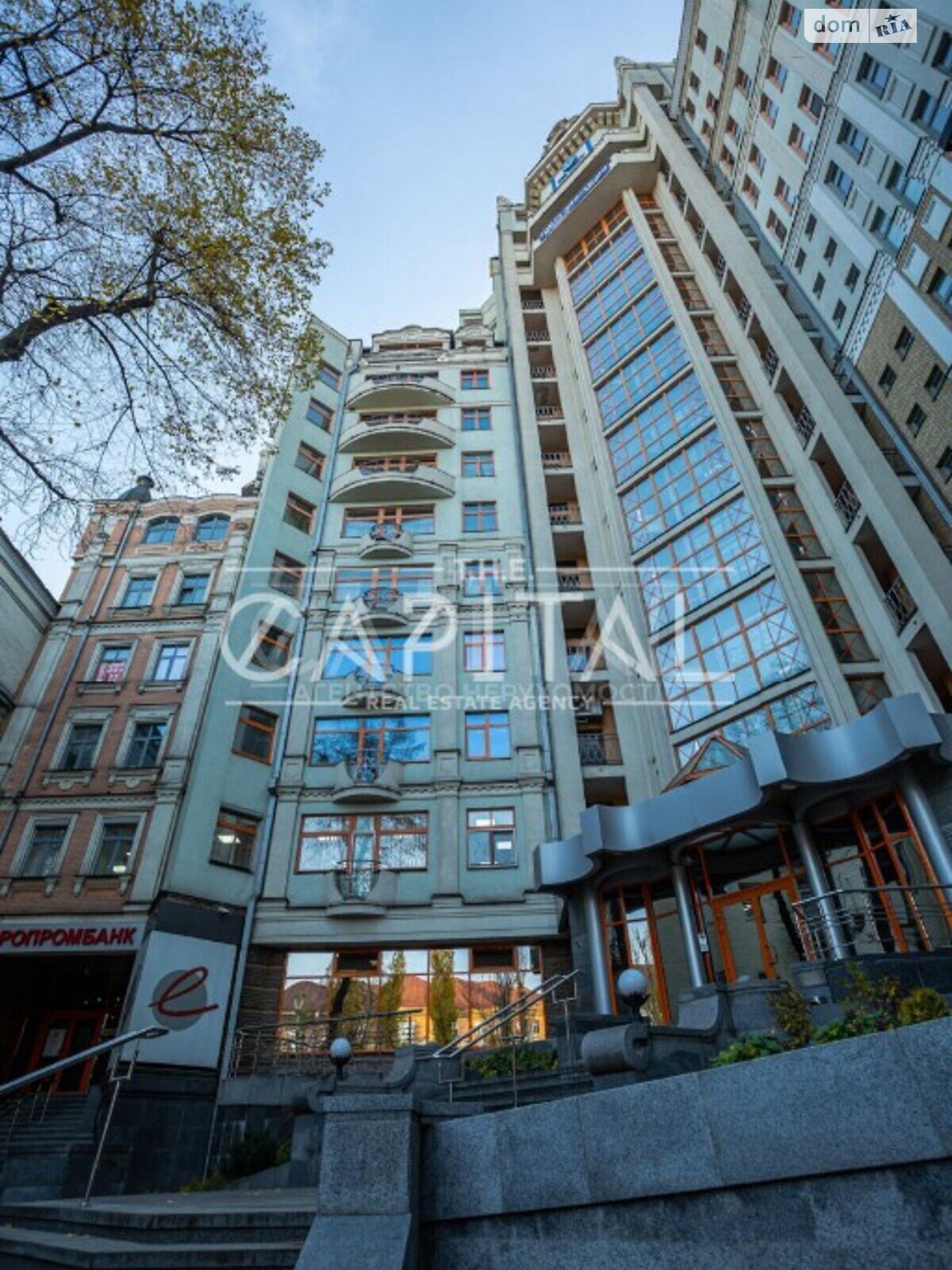 Продажа трехкомнатной квартиры в Киеве, на бул. Тараса Шевченко 11, район Шевченковский фото 1 Продажа трехкомнатной квартиры в Киеве, на бул. Тараса Шевченко 11, район Шевченковский фото 1